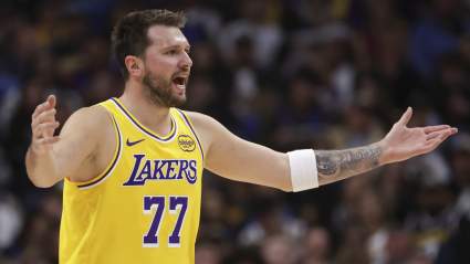JJ Redick de los Lakers defiende a Luka Doncic ante el inminente castigo de la NBA