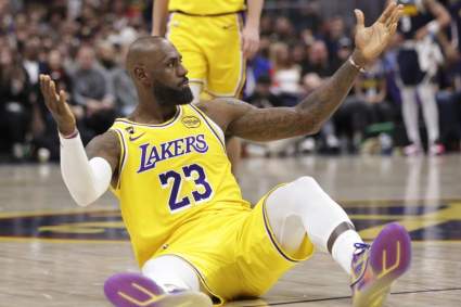 LeBron James lanza una frase inapropiada sobre Nikola Jokic tras la derrota de los Lakers