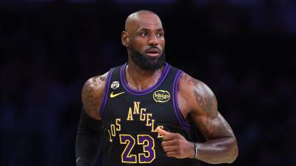 LeBron James de los Lakers revela una audaz estrategia para los playoffs