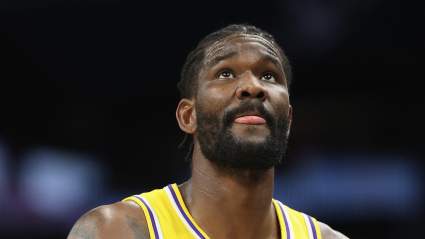 Deandre Ayton hace una importante declaración sobre su papel en los Lakers: "Estoy cansado de ser el bicho raro".