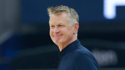 Propuesta de intercambio: los Warriors intercambian una selección del draft por una estrella contrastada.