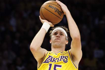 Austin Reaves de los Lakers rompe el silencio sobre el momento viral contra los Nuggets.
