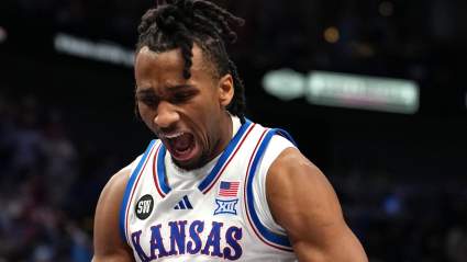 Las predicciones de Darryn Peterson para el Draft de la NBA sitúan al base de Kansas junto a la estrella de 215 millones de dólares.