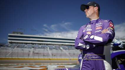 Mark Martin califica a Denny Hamlin como "uno de los mejores" tras su victoria en Las Vegas.
