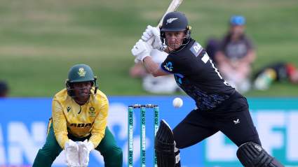 Resultado final del partido de críquet T20 femenino entre Nueva Zelanda y Sudáfrica: Nueva Zelanda anota 190 carreras con una victoria por 80 carreras.