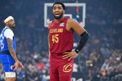 Los Cleveland Cavaliers anuncian una actualización sobre el meteorito antes del partido contra los Bucks.