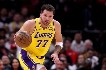 La estrella de Los Angeles Lakers, Luka Doncic, hizo historia contra los Rockets.