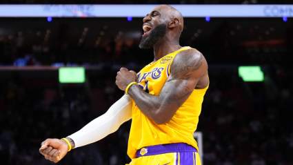 LeBron James revela un impresionante auto personalizado tras un hito