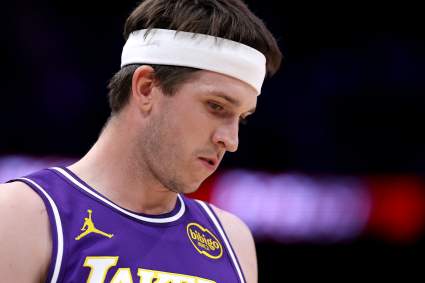 Los Lakers anuncian la última actualización sobre Austin Reaves contra Magic.