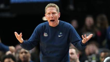 Los Bulldogs de Gonzaga informan sobre las lesiones en medio del partido contra Texas.