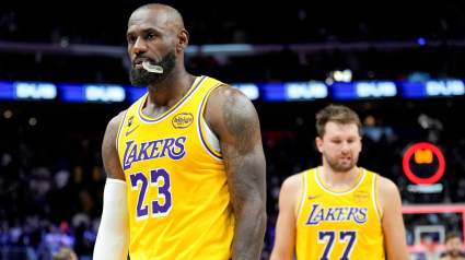 La estrella de los Lakers, LeBron James, ofrece una explicación contundente sobre la primera mitad sin puntos en la derrota ante los Pistons.