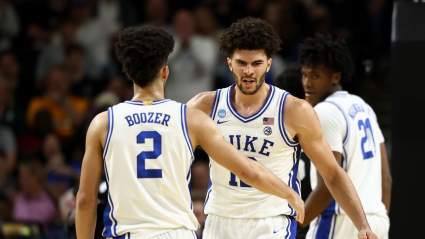 Los gemelos borrachos de Duke hacen historia contra UConn.