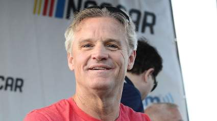 Kenny Wallace explica por qué NASCAR en FOX está experimentando un aumento de audiencia.