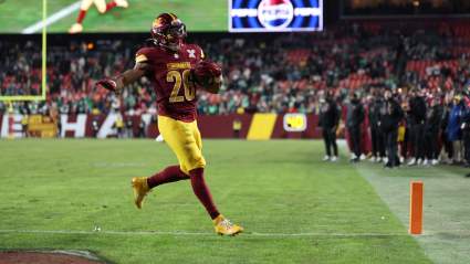 Los Commanders vuelven a fichar al veterano corredor tras los traspasos de Rachaad White y Jerome Ford.