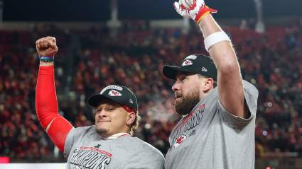 Las probabilidades de los Kansas City Chiefs de ganar el Super Bowl se disparan tras el fichaje de Kenneth Walker III y el regreso de Travis Kelce