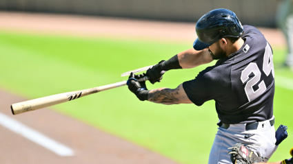 El jardinero de los Yankees obliga a tener una conversación sobre Hot Spring en el día inaugural.