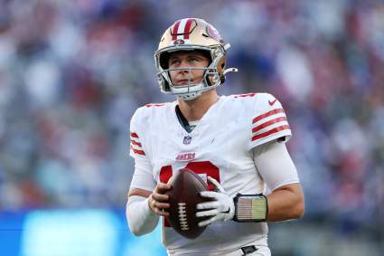 Los rumores sobre el posible traspaso de Mac Jones a los San Francisco 49ers se intensifican.
