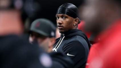 Los Falcons advierten que un quarterback de 99 millones de dólares sería una "apuesta peligrosa"
