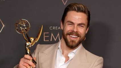 El juez de 'DWTS' Derek Hough habla sobre qué hace que un hogar sea completo