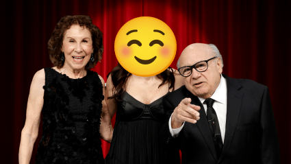 La hija de Danny DeVito y Rhea Perlman es una asombrosa combinación de sus dos famosos padres.