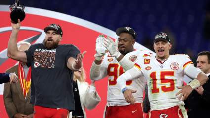Travis Kelce deja claras sus intenciones sobre regresar para la temporada 14 en un nuevo video.