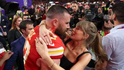 Taylor Swift y Travis Kelce no permitirán que el regreso de la NFL retrase sus planes de boda o familiares: Fuente