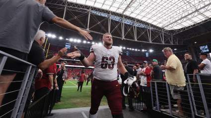 Los Chargers reciben una advertencia de un ejecutivo rival en medio de elogios a sus movimientos en la agencia libre.