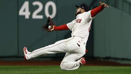 La idea de un intercambio de los Medias Rojas es vender a Wilyer Abreu a cambio del infielder All-Star de los Astros.