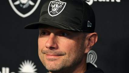 Los Raiders reciben un mensaje contundente sobre el intercambio de la selección número 1.