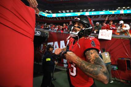 George Kittle da su opinión sobre la propuesta de reclutamiento a Mike Evans.