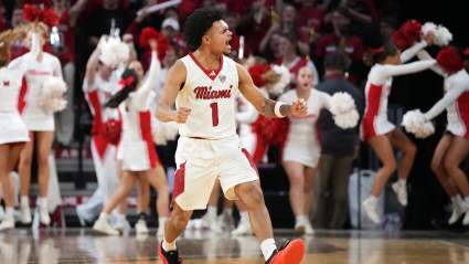 Bruce Pearl duda de la participación del equipo invicto en March Madness