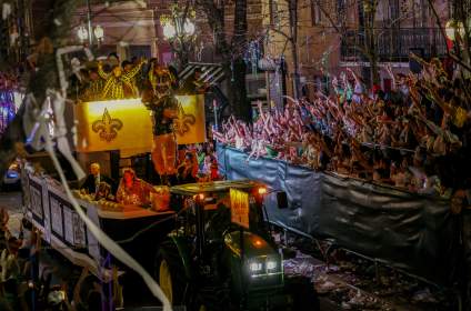 Los movimientos de los Saints en la agencia libre indican que el equipo se dirige en esta dirección.