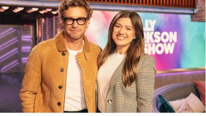 La reacción impagable de Kelly Clarkson ante el equipo de Simon Baker en Barnyard.