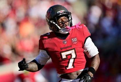 PFF predice un posible intercambio por el corredor de los Bucs antes del Draft.