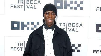 La ex concursante de 'ANTM', Miss J Alexander, reaparece tras sufrir un derrame cerebral.