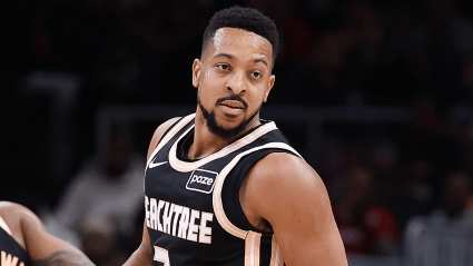 CJ McCollum deja claras sus opiniones sobre el tenso intercambio con José Alvarado en el segundo partido.