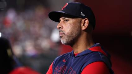 El gerente general de los Red Sox, Craig Breslow, explica la decisión de despedir a Alex Cora.
