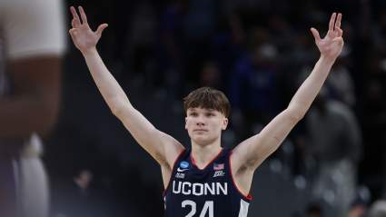 Los padres de Braylon Mullins de UConn, Josh y Katie: 5 datos clave que debes saber.