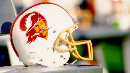 Cómo un ex mariscal de campo de los Buccaneers construyó una red de reclutamiento