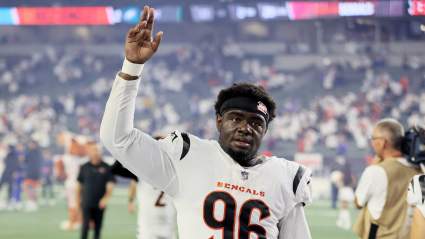 Los 49ers fichan a un ex liniero defensivo de los Bengals con un contrato de un año.