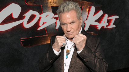 El exluchador de la WWE, Aron Stevens, dice que 'Cobra Kai' debería haber mantenido a Kreese como villano.