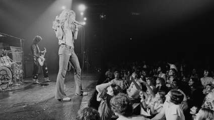 El ícono de Led Zeppelin se convierte en el tercer artista en la historia en recibir este raro honor.