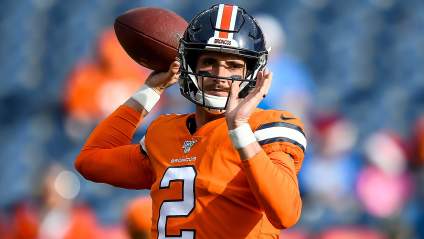 El ex mariscal de campo titular de los Broncos ficha por un equipo de la NFC.