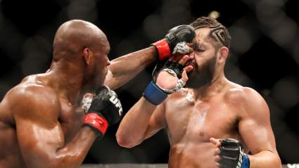 Jorge Masvidal sugiere una sanción económica por picadura de ojos en las MMA.
