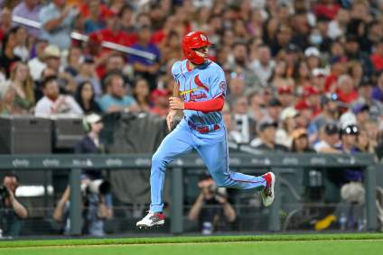Los Chicago Cubs toman una decisión sobre su plantilla con un jugador de 7 años en la MLB.