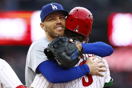 Los Dodgers de Los Ángeles anuncian la incorporación de Freddie Freeman antes del partido contra los Rockies.