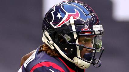 El fichaje de un exjugador de los Texans envía un mensaje revelador tras llamar la atención.
