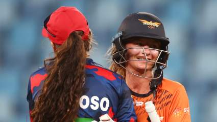 Laura Cardoso logra un nuevo récord asombroso 3 años después de conocer a la estrella de la IPL, Virat Kohli.