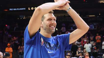 Dirk Nowitzki envía un mensaje a Cooper Flagg tras su victoria como Novato del Año.