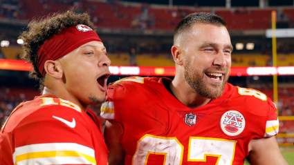 Patrick Mahomes y Travis Kelce etiquetados con la esperanza de que los fanáticos de los Chiefs sigan siendo ciertos.
